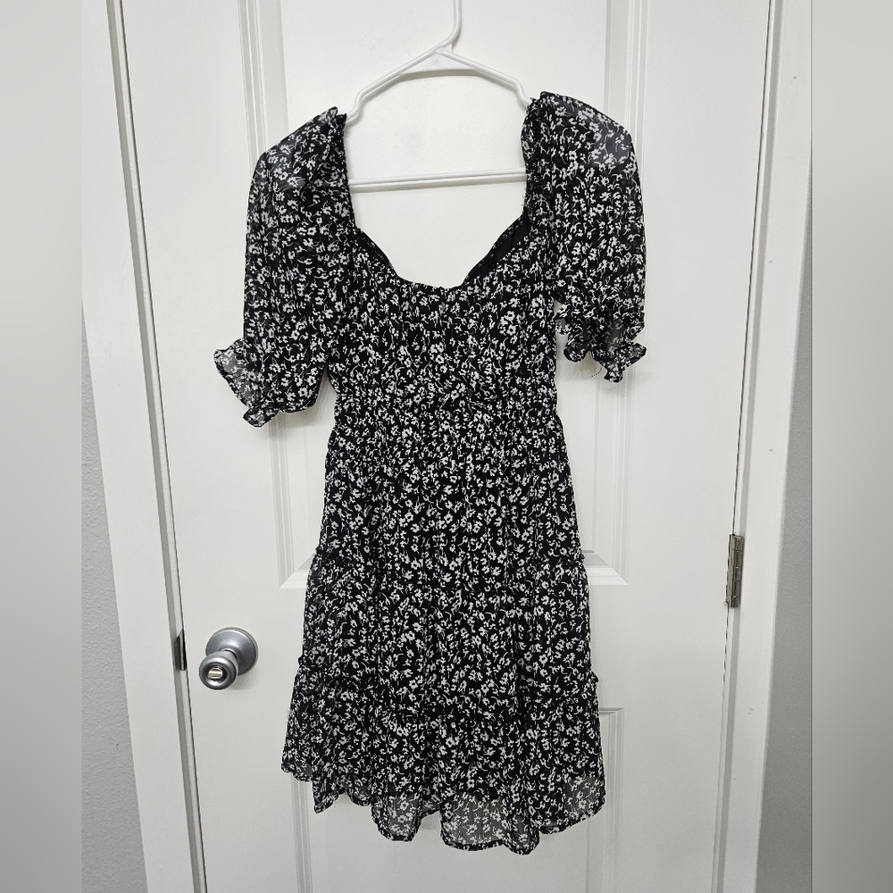 Trixxi Floral Dress Size Medium